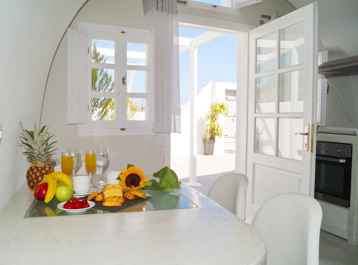 Cally Cave House Фира Екстериор снимка