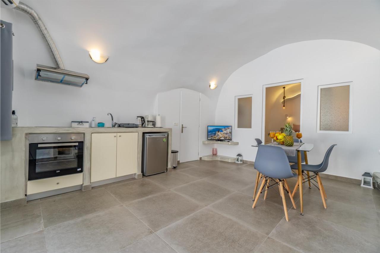 Cally Cave House Фира Екстериор снимка