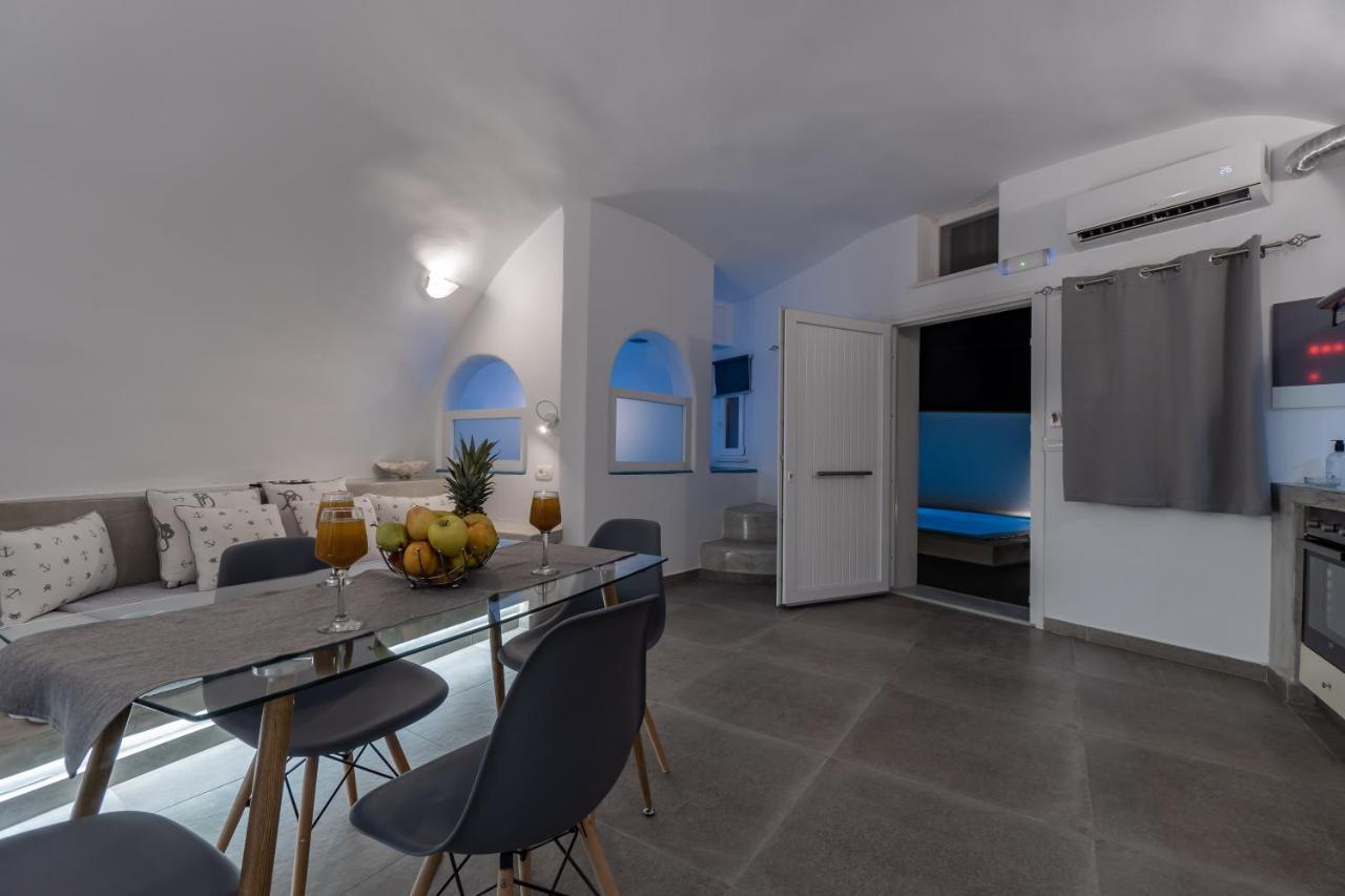 Cally Cave House Фира Екстериор снимка
