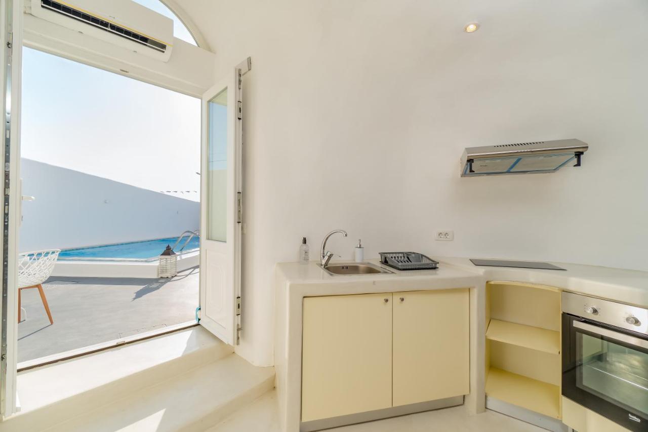 Cally Cave House Фира Екстериор снимка