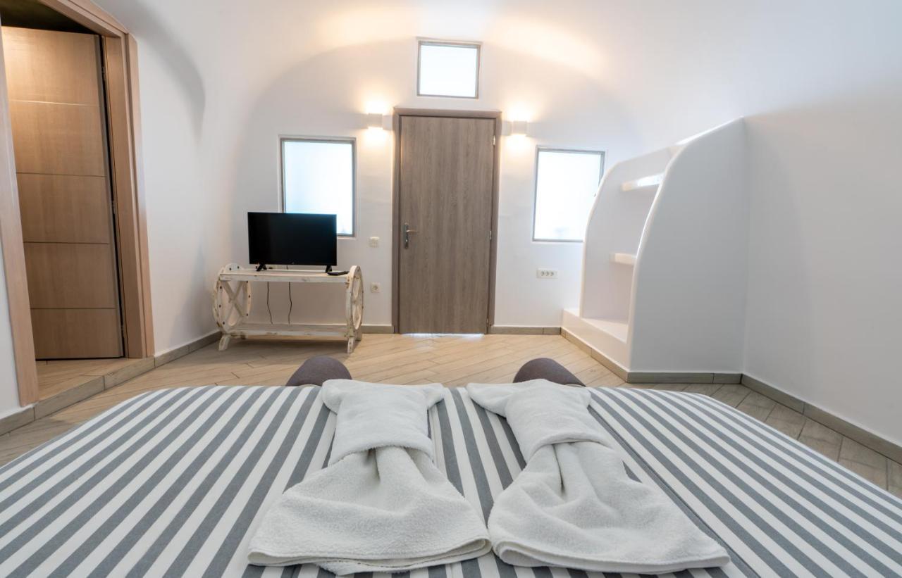 Cally Cave House Фира Екстериор снимка