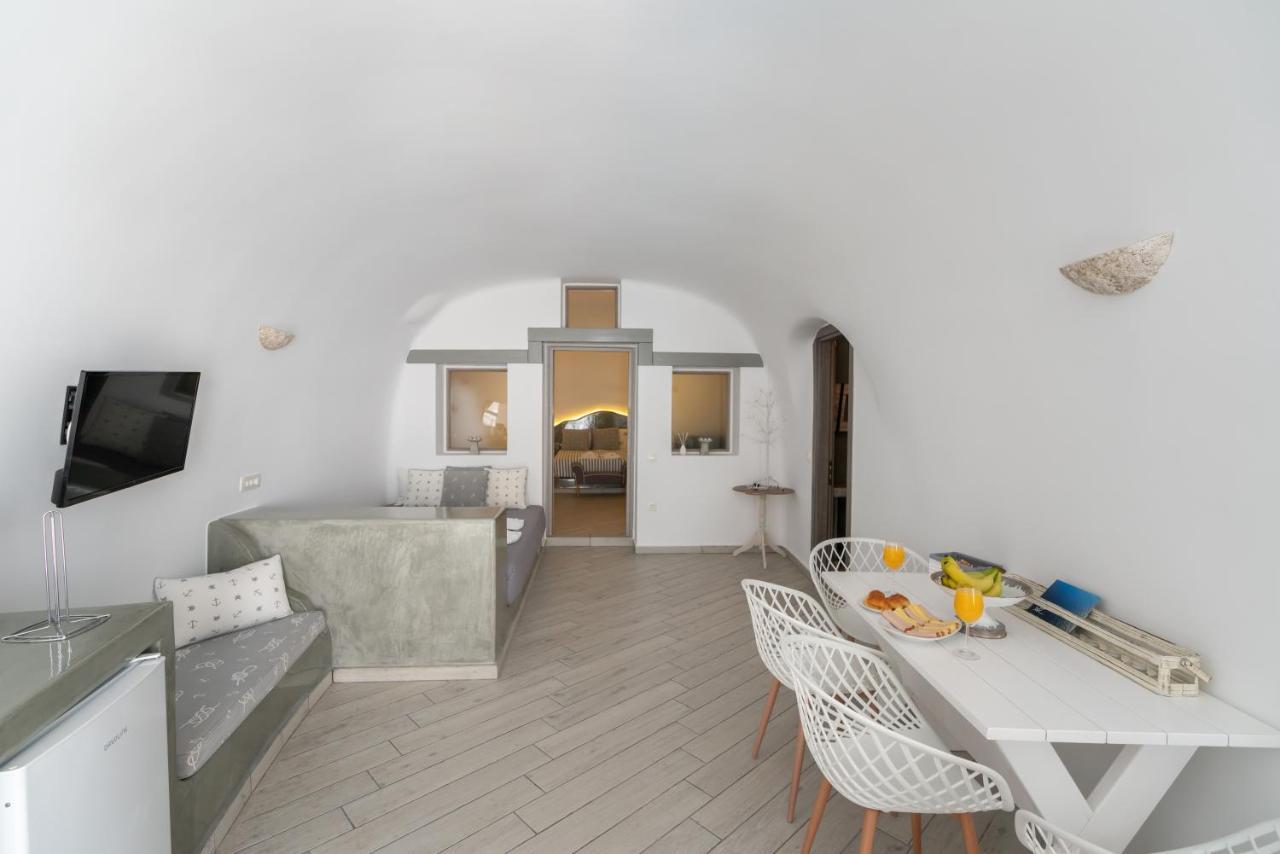 Cally Cave House Фира Екстериор снимка